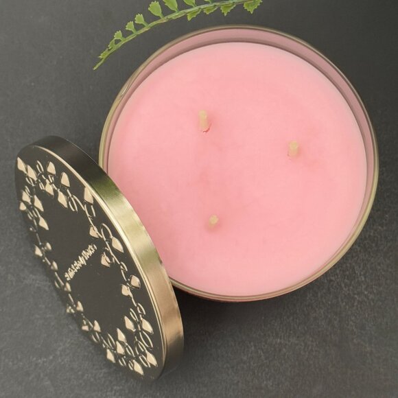 BBW Twisted Peppermint Bath & Body Works 3 Wick Candle - Picture 6 of 10